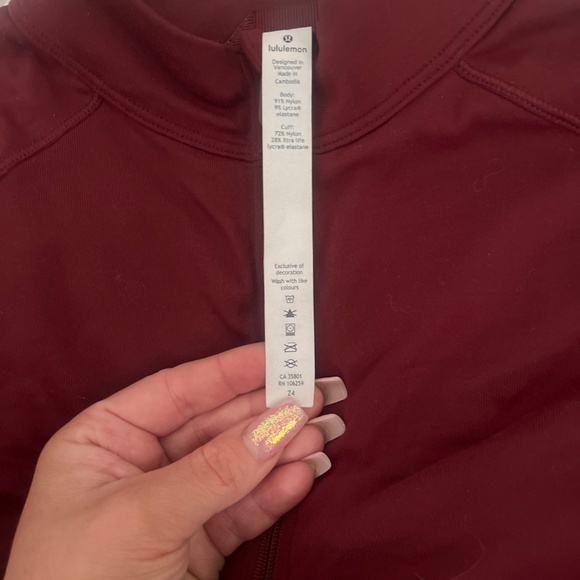 Lululemon half zip - Picture 2 of 3